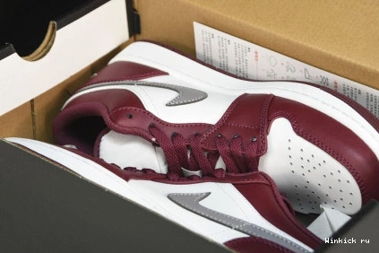 White 1 Low Bordeaux Jordan 1029